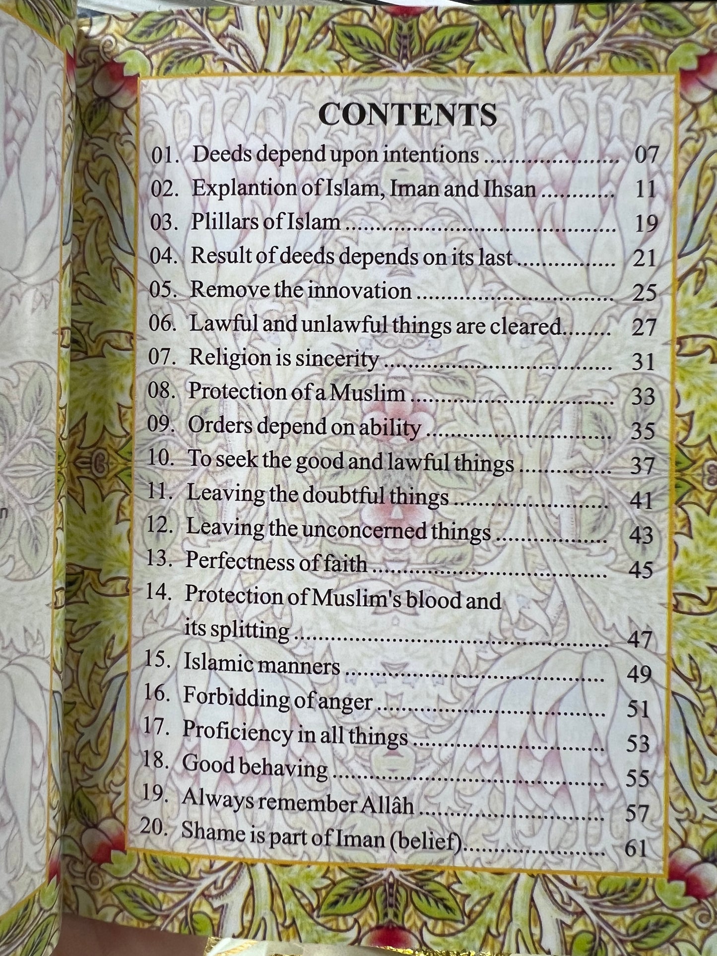 An Nawawi’s Forty Hadith (Arabic-English with Translation & Transliteration)