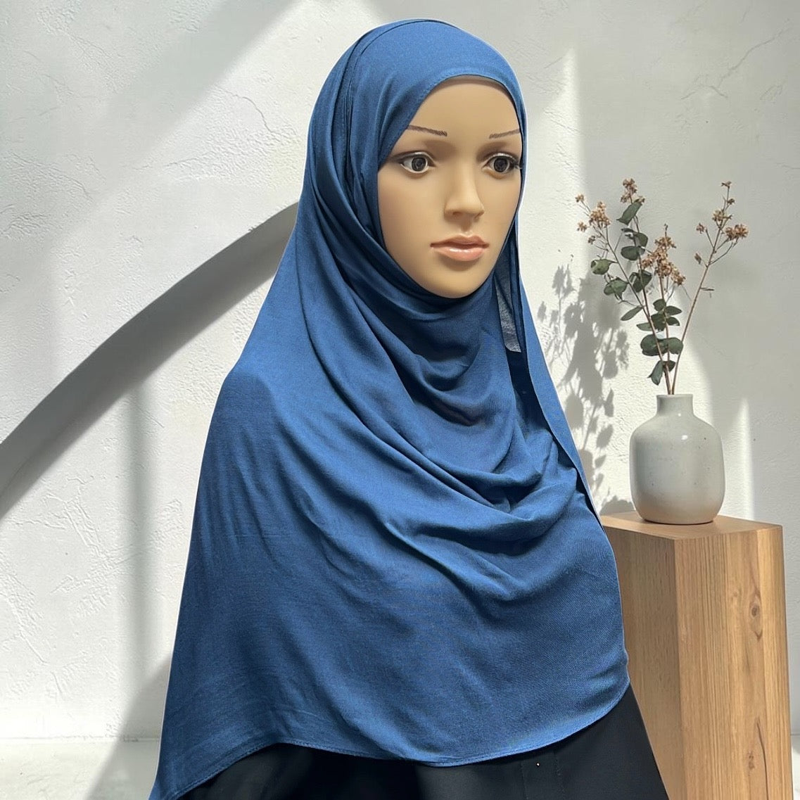 Ocean Blue Standard Modal Hijab – Soft Non-Slip Muslim Hijab Scarf | All-Day Comfort