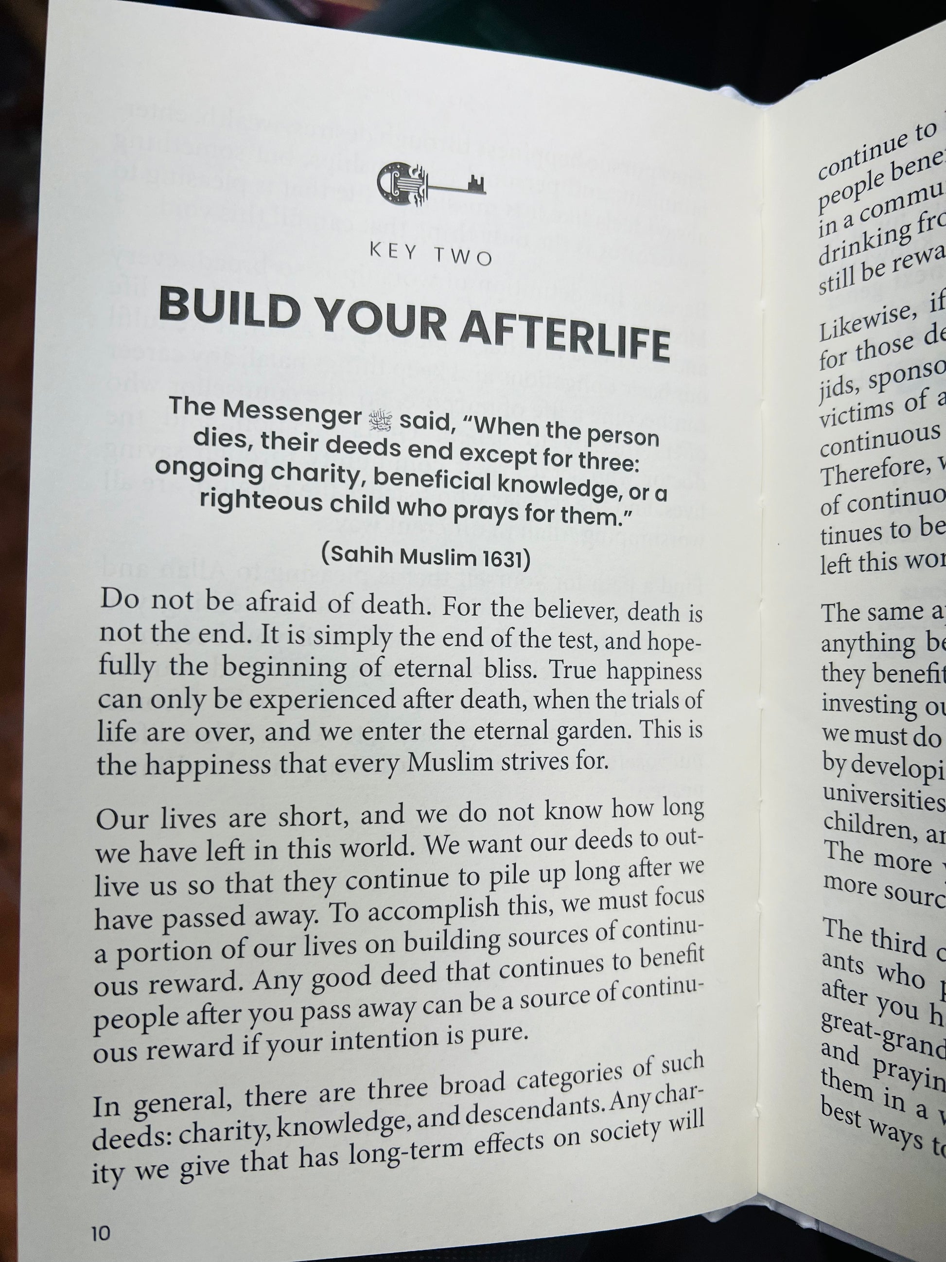 25 Keys to a Happy Life from the Quran and Sunnah