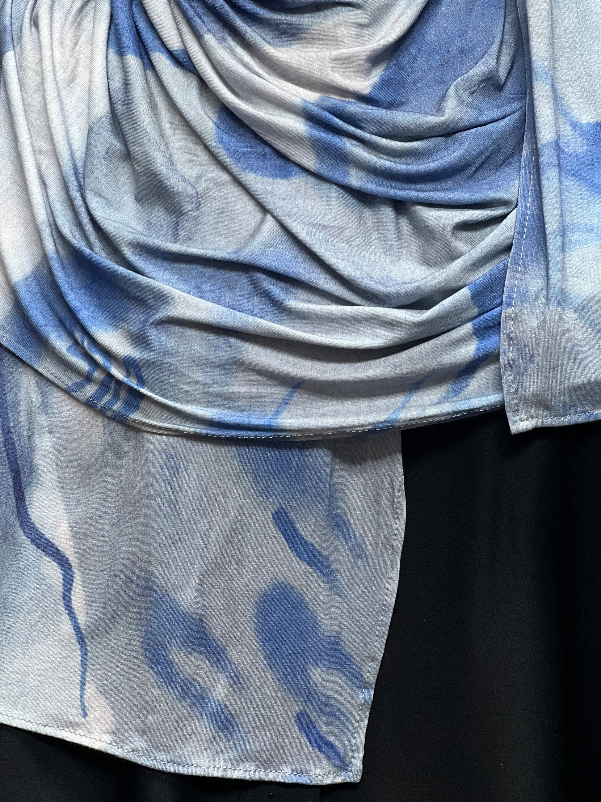 Printed Jersey Hijab - Shell