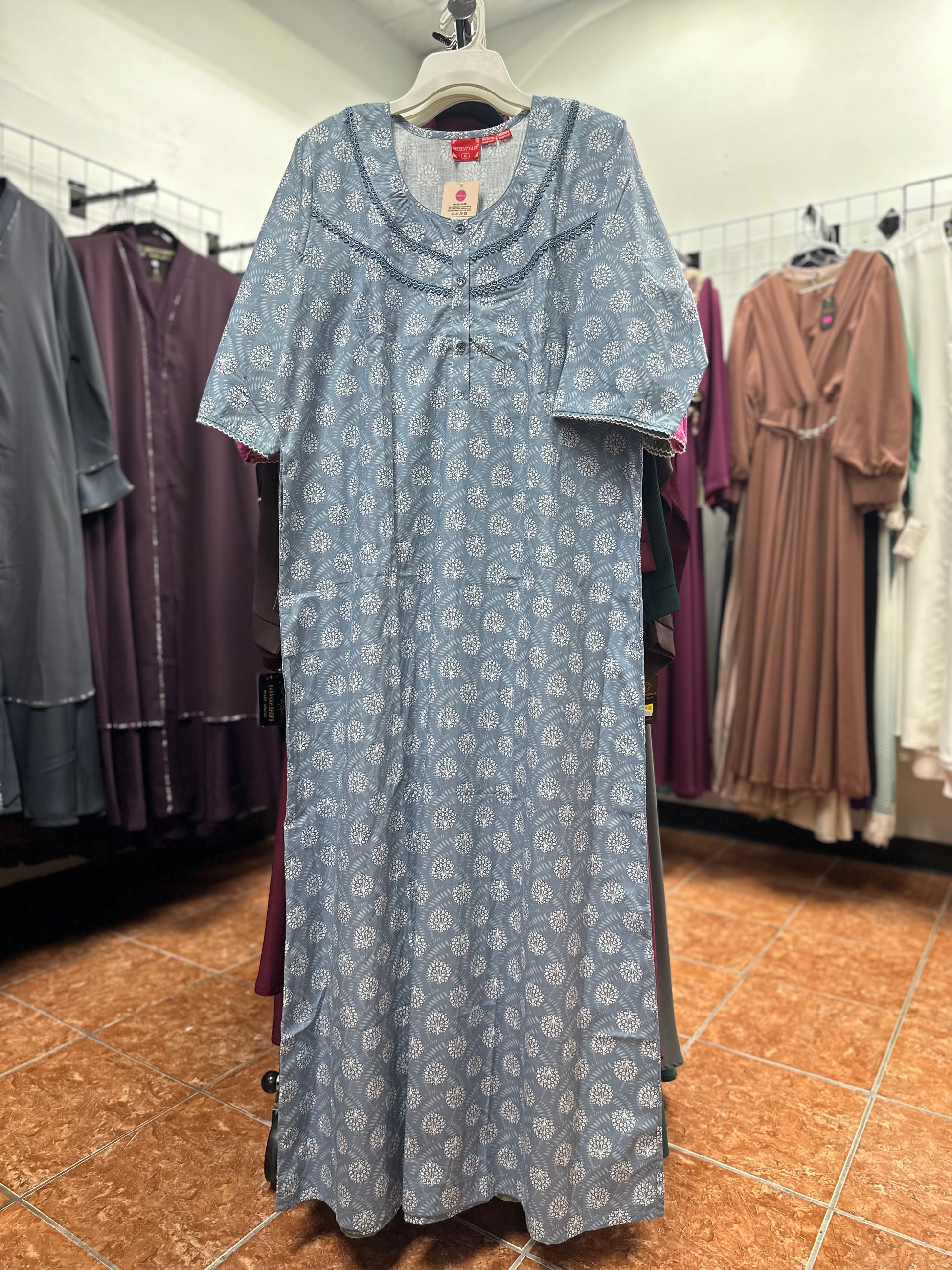 3/4 Sleeve Cotton Maxi Nightgown Green / Large 3/4 Sleeve Cotton Maxi Nightgown Green / Large