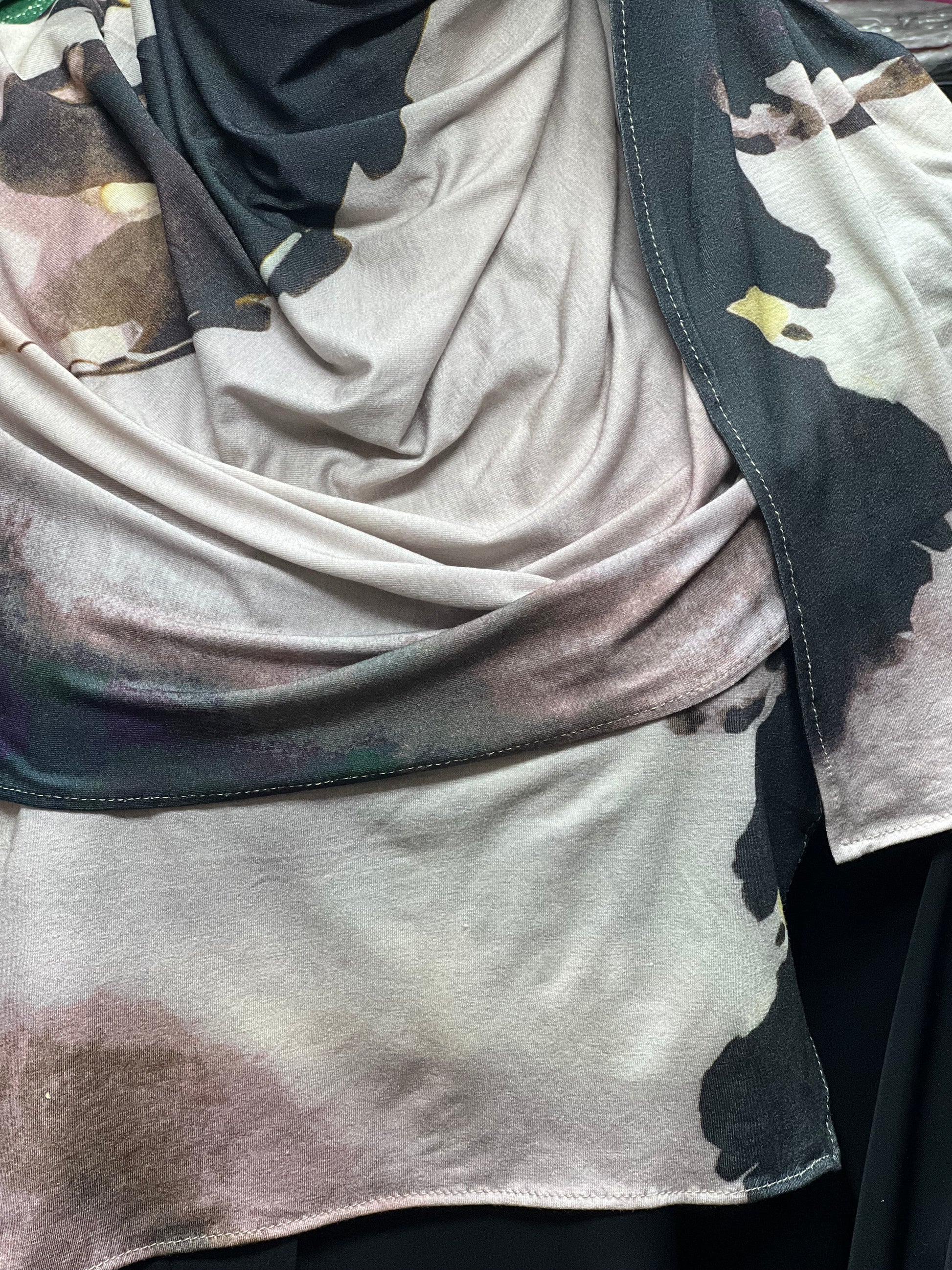 Printed Jersey Hijab - Gray