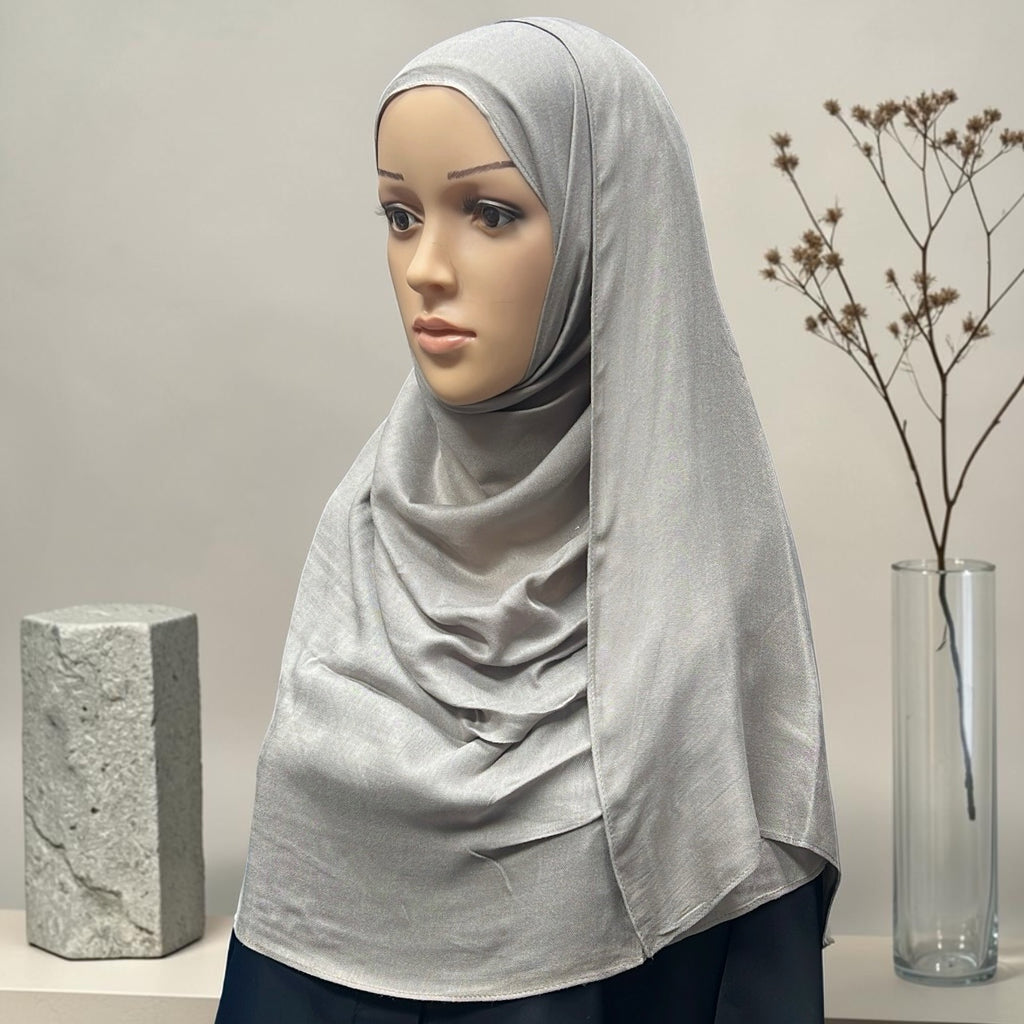 Cloud Gray Standard Modal Hijab – Soft Non-Slip Muslim Hijab Scarf | All-Day Comfort