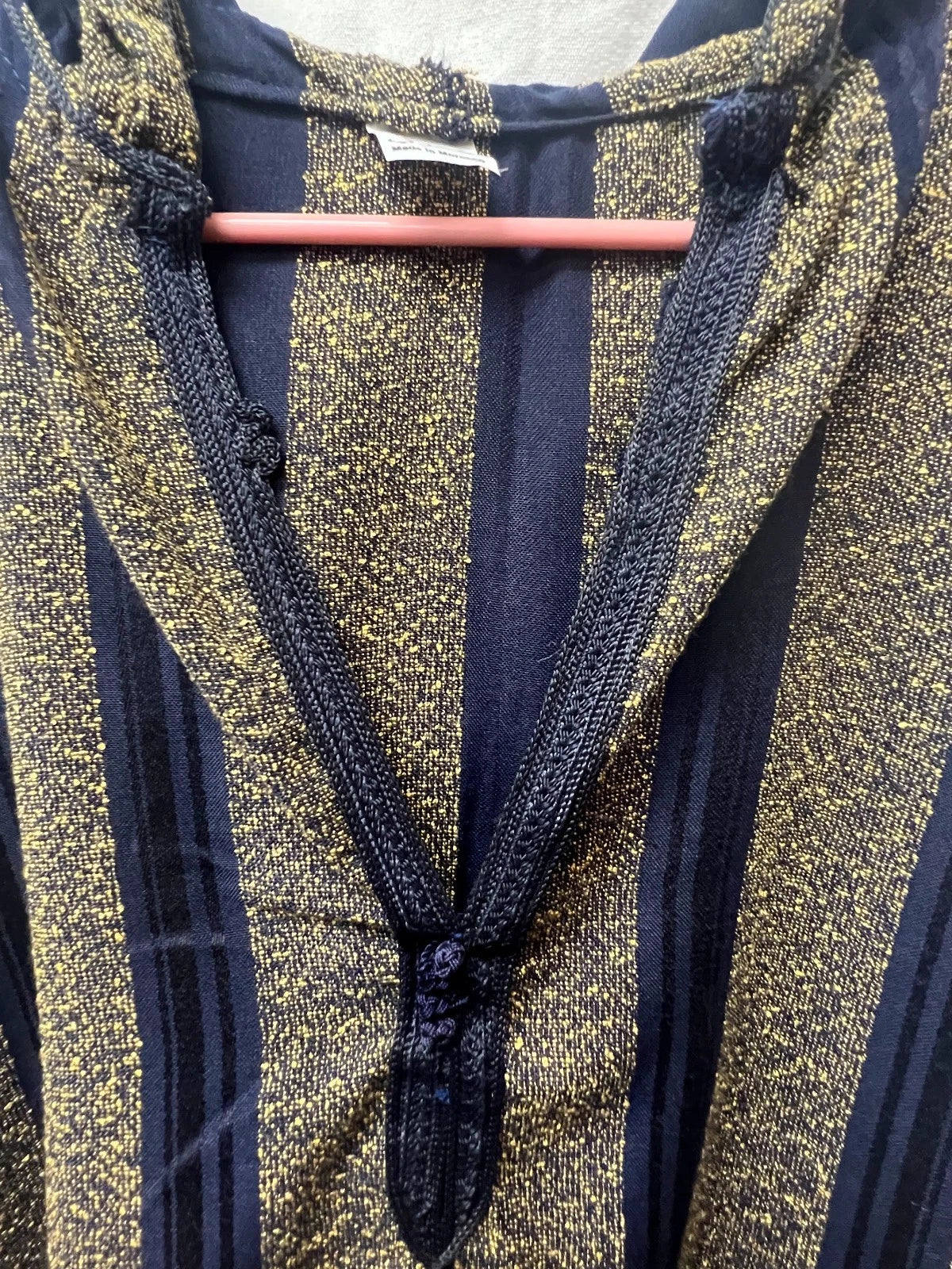 Men's Moroccan Striped Hoodie Thobe - Navy/Dark Gold