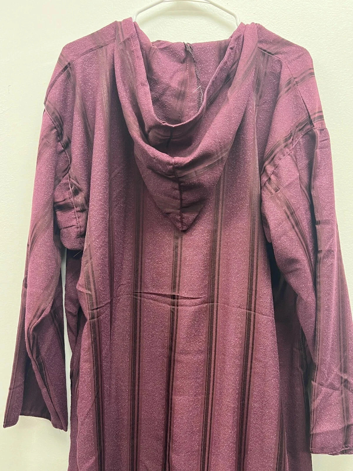 Men's Moroccan Striped Hoodie Thobe - Maroon