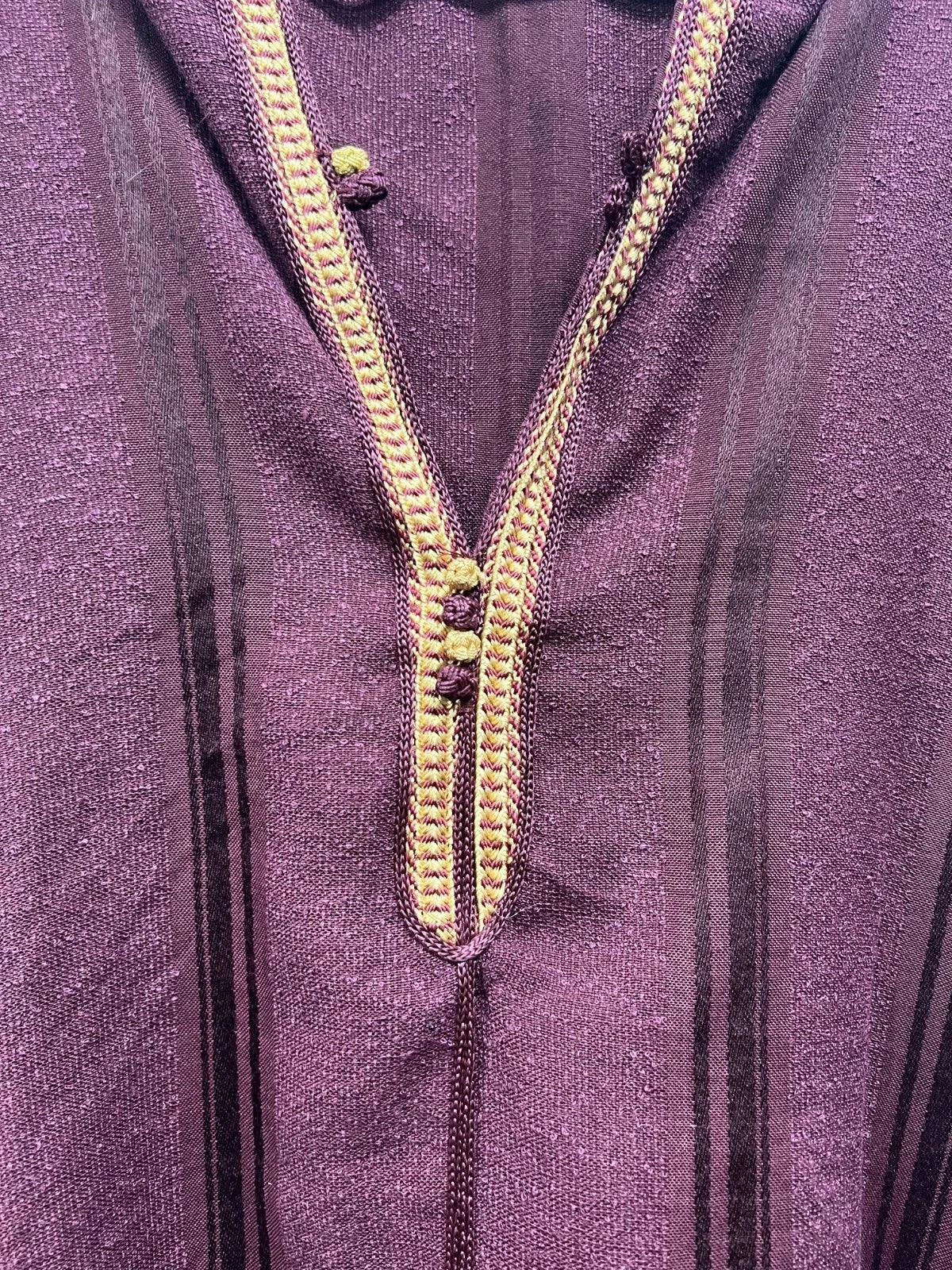 Men's Moroccan Striped Hoodie Thobe - Maroon